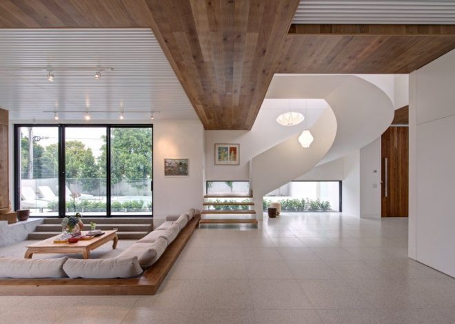 ПВХ или тканевый потолок: полное сравнение для умного выбора